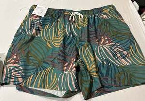 Men's 7" Inseam Tropical Leaf Swim Trunks with Liner XXL
D2